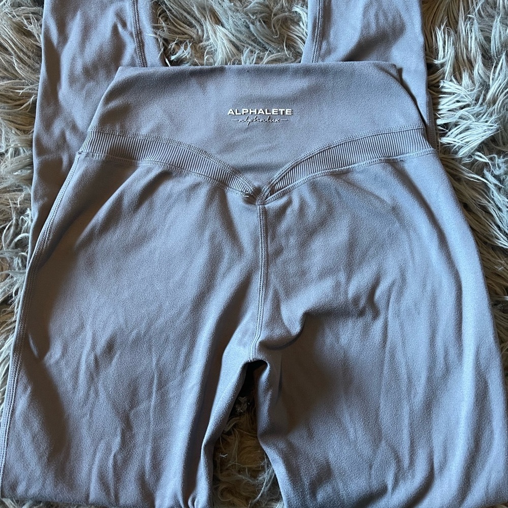 APLHALETE | Gray Alphalux Leggings